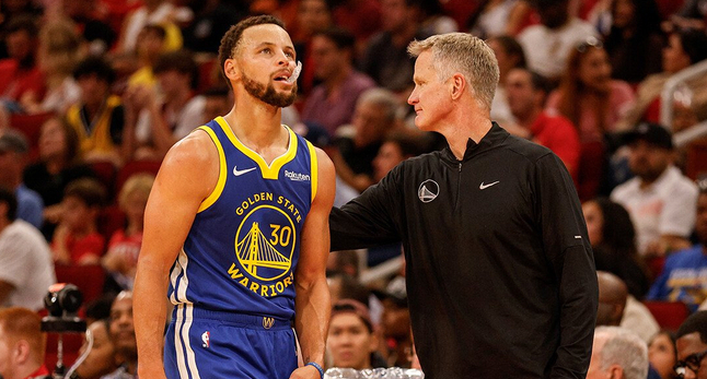 火箭大胜鹈鹕锁定西部第六 勇士开拓者无缘季后