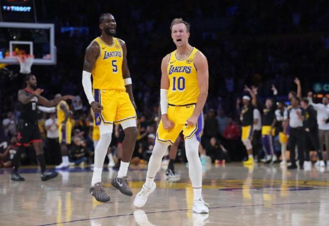 杜兰特复出难挽颓势 火箭客场惨败湖人系列赛